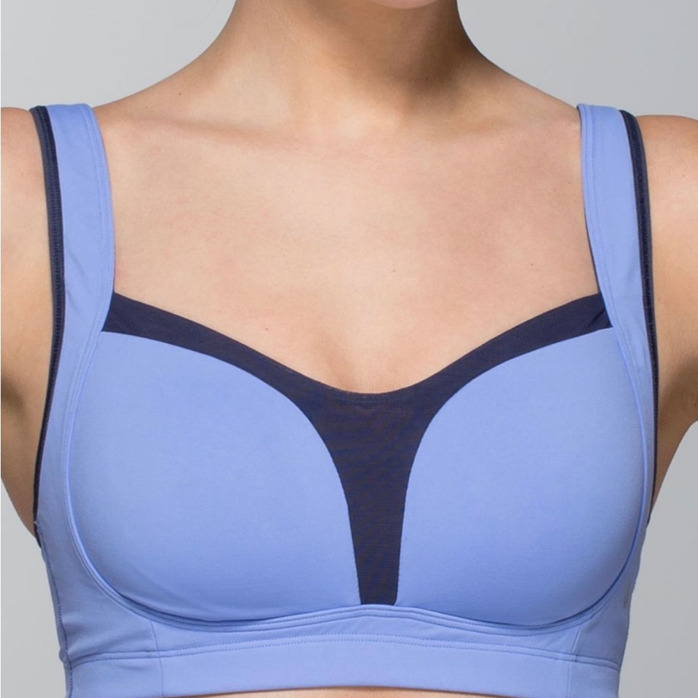 Lululemon Ta Ta Tamer Bra Size 34D - Picture 4 of 6